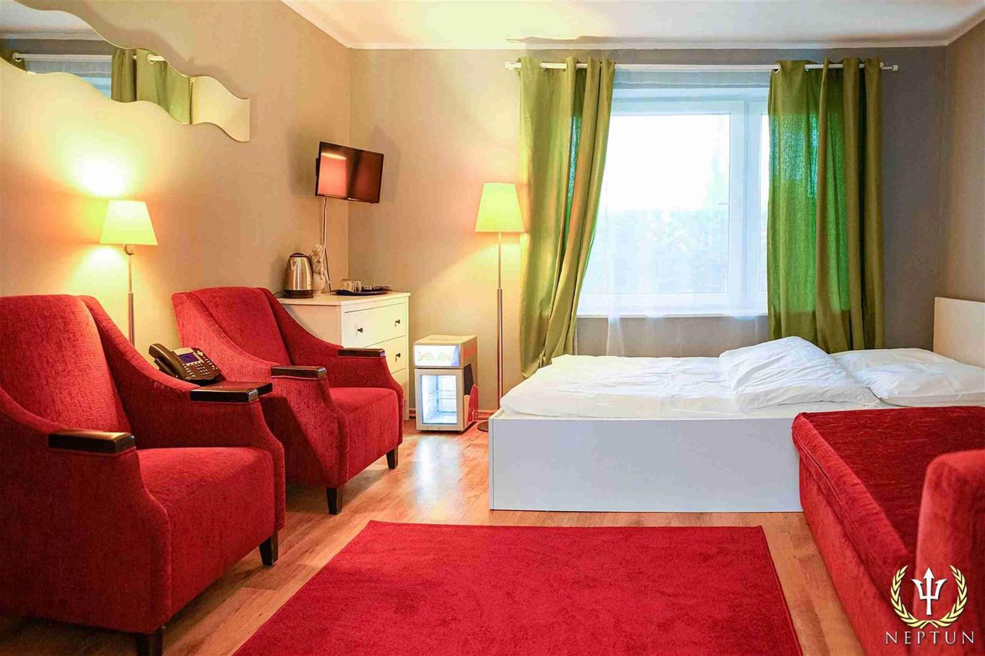 Hotel Neptun Jastrzębia Góra Esterno foto