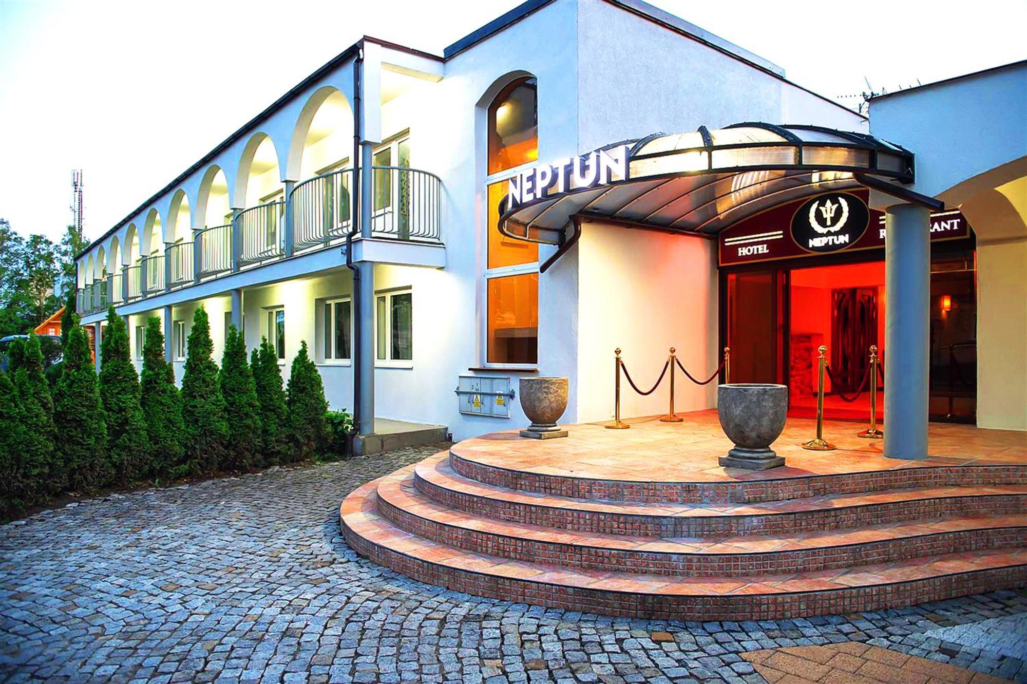Hotel Neptun Jastrzębia Góra Esterno foto